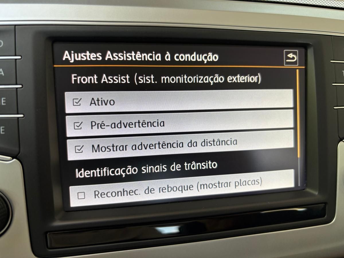 volkswagen-passat-variant-2015-diesel-1968cc