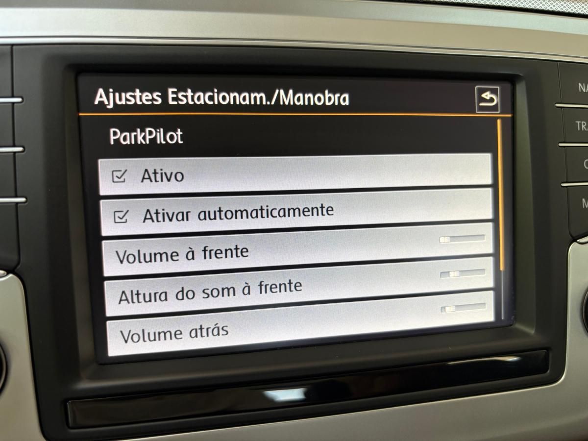 volkswagen-passat-variant-2015-diesel-1968cc