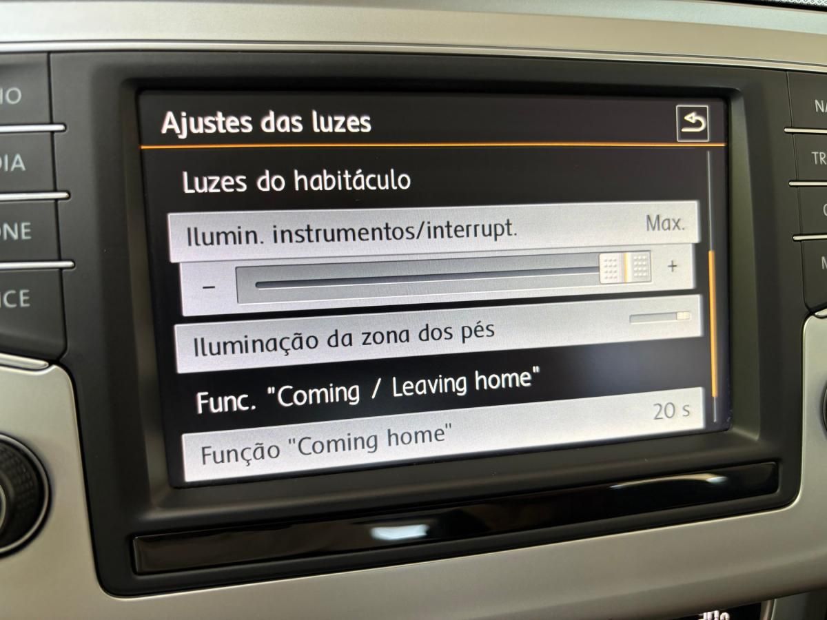 volkswagen-passat-variant-2015-diesel-1968cc
