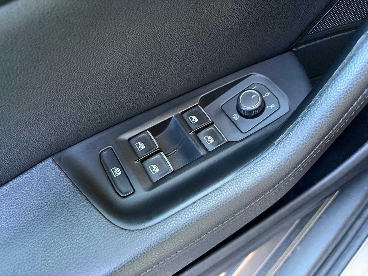 volkswagen-passat-variant-2016-diesel-1968cc