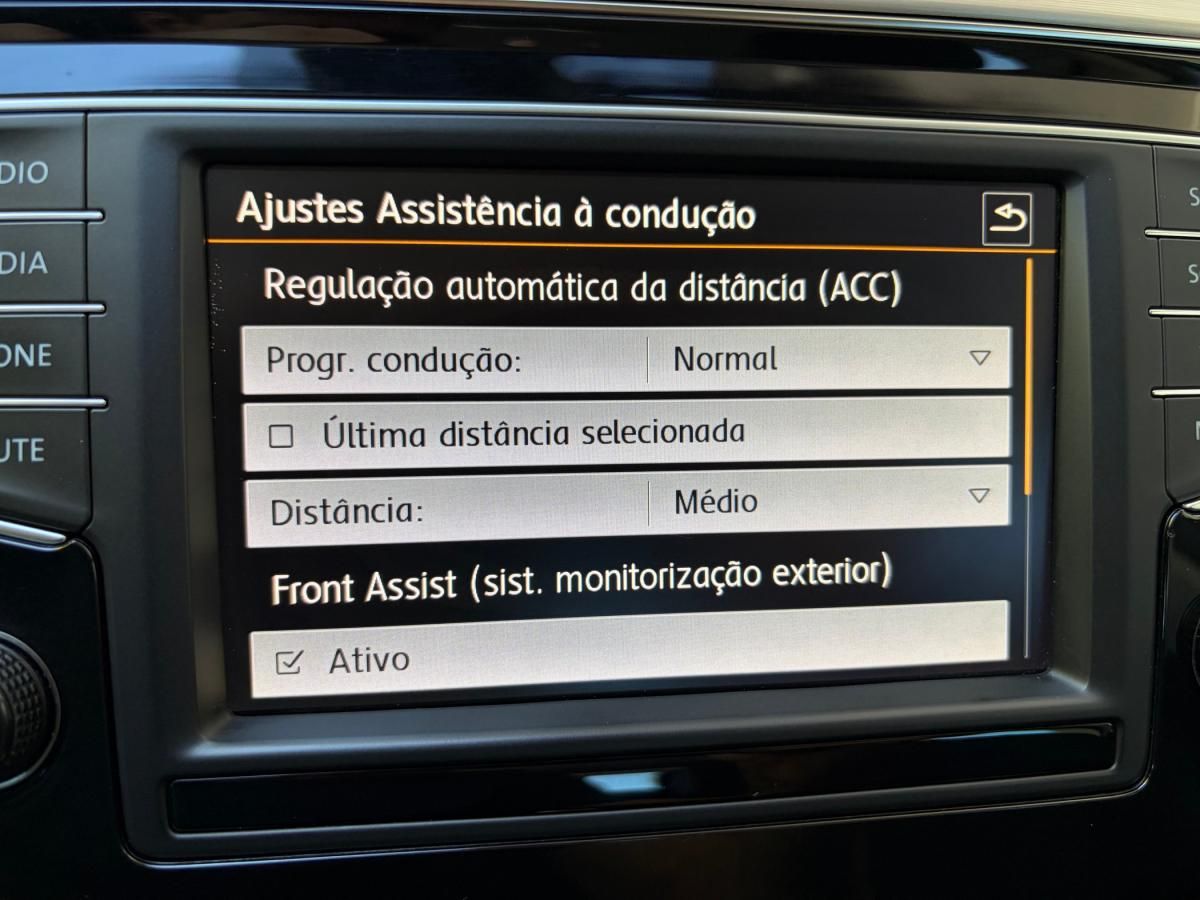 volkswagen-passat-variant-2016-diesel-1968cc
