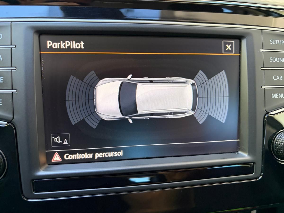 volkswagen-passat-variant-2016-diesel-1968cc