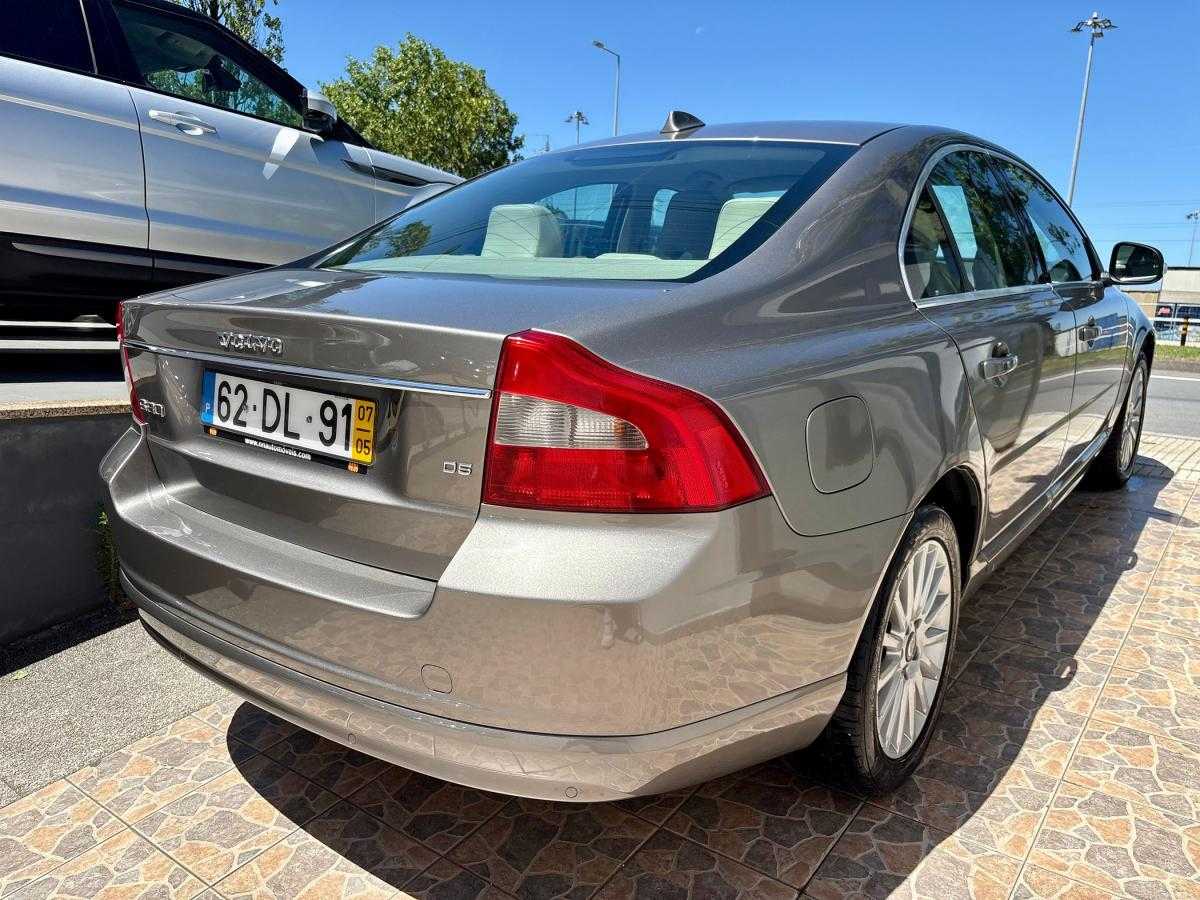 volvo-s80-2007-diesel-2400cc