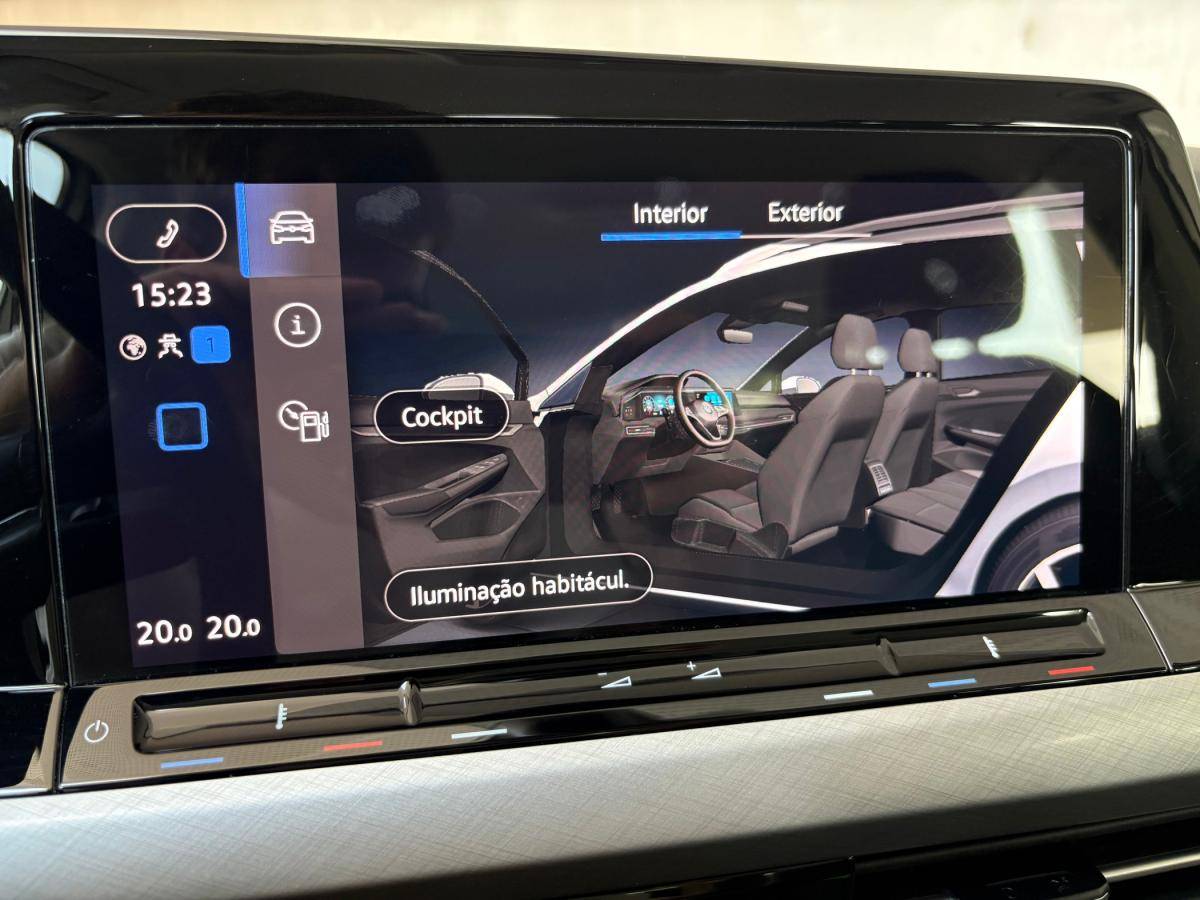 volkswagen-golf-variant-2023-diesel-1968cc