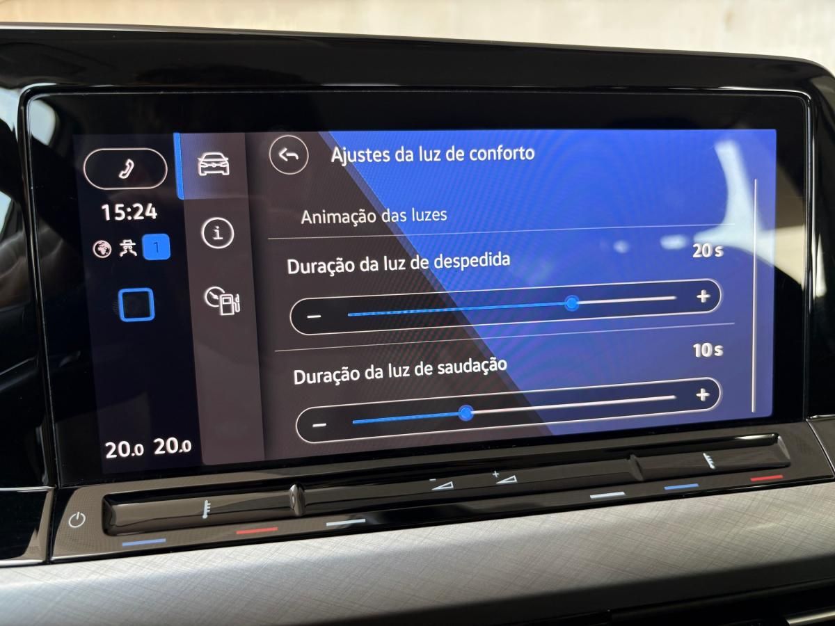 volkswagen-golf-variant-2023-diesel-1968cc