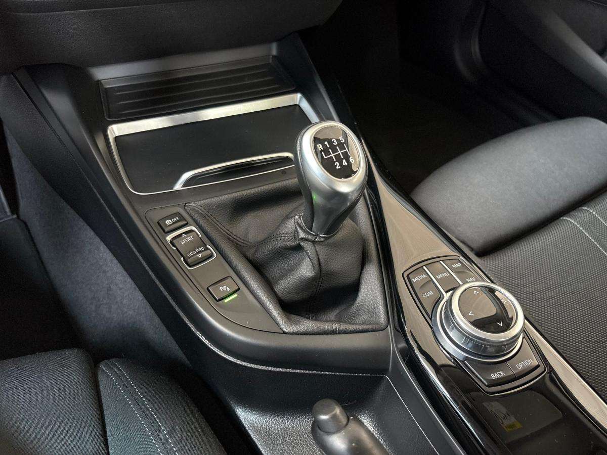 bmw-serie-1-2018-diesel-1496cc