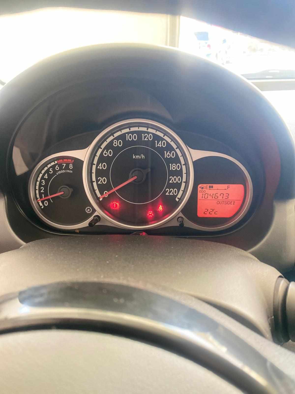mazda-2-1-3-2014-gasolina-1349cc