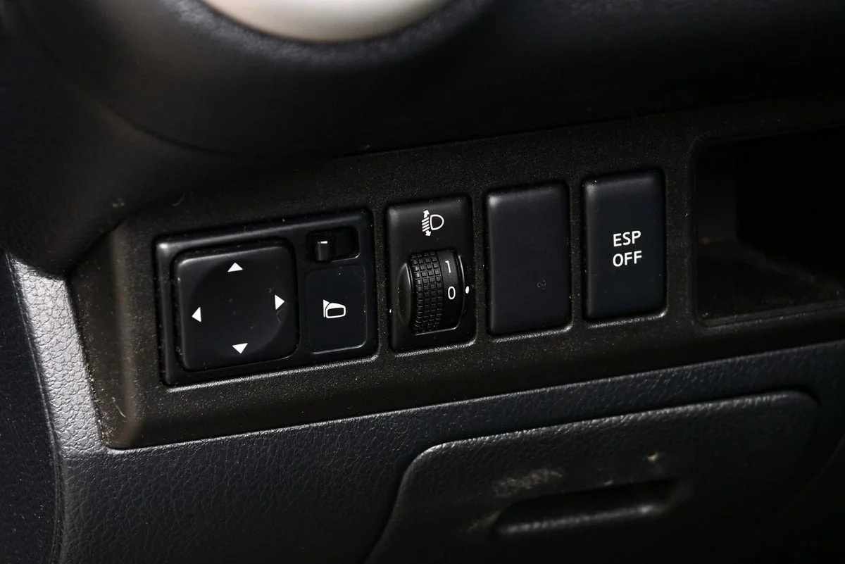 nissan-note-1-4-2011-gasolina-1386cc