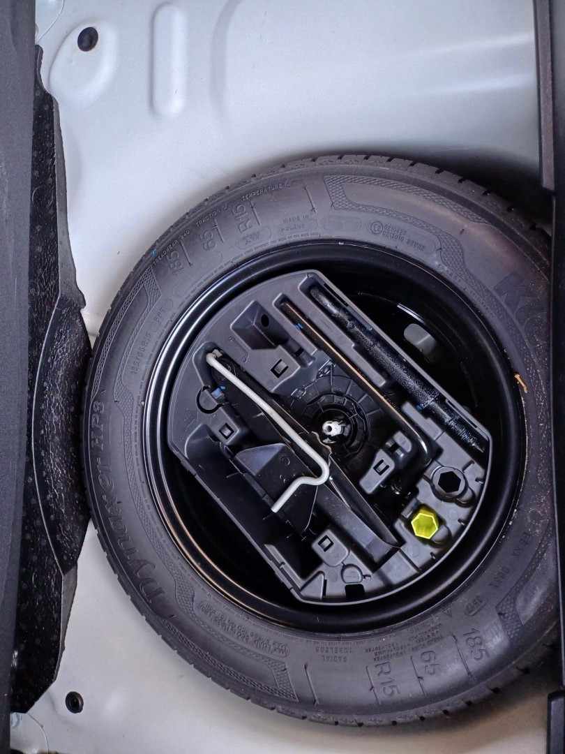 peugeot-208-2017-gasolina-1199cc