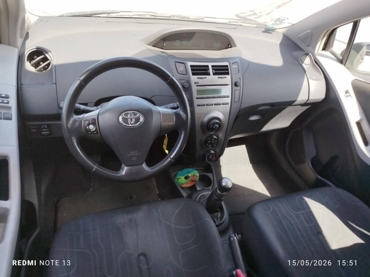 toyota-yaris-2009-gasolina-998cc