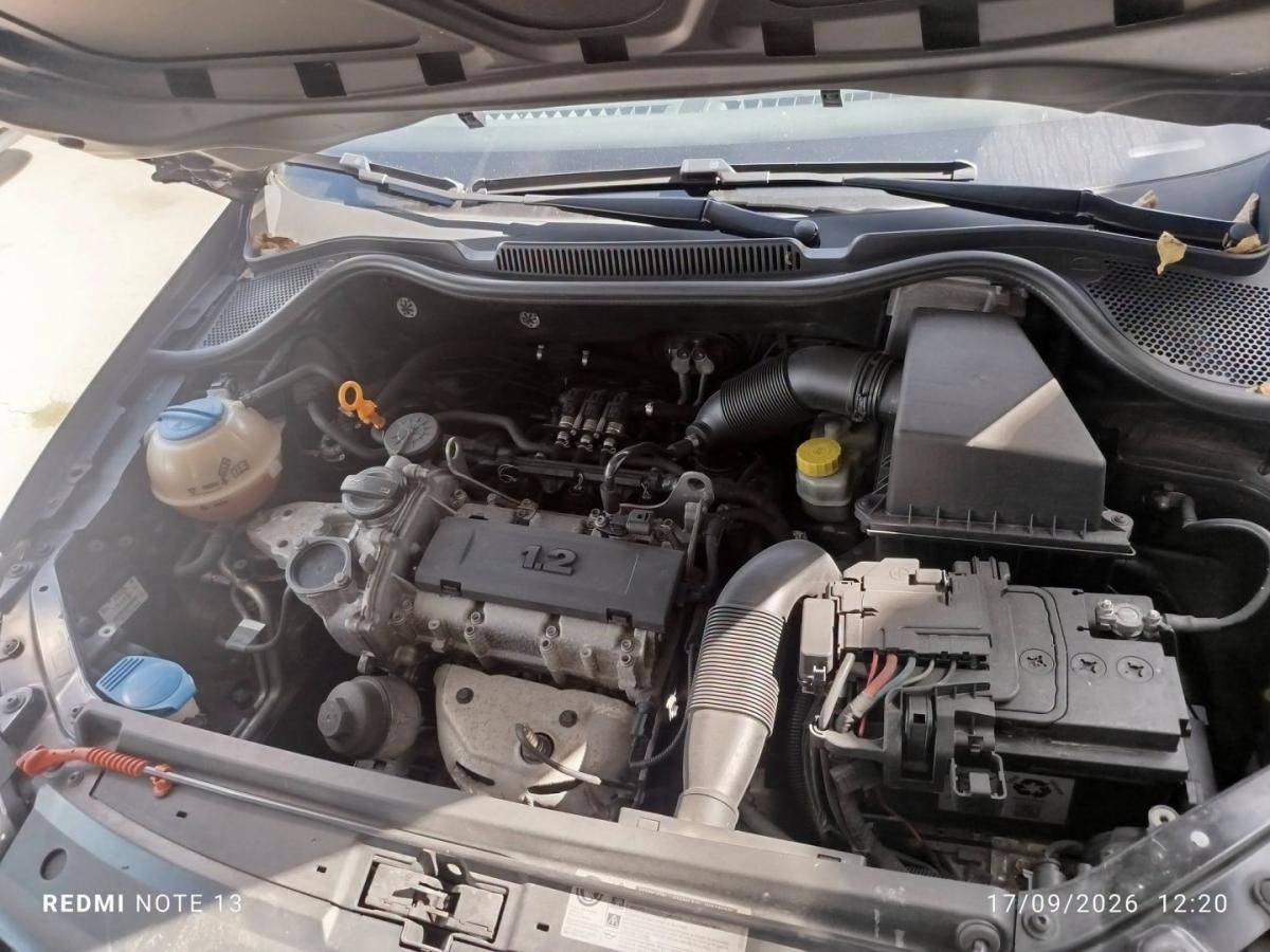 volkswagen-polo-2010-gasolina-1198cc