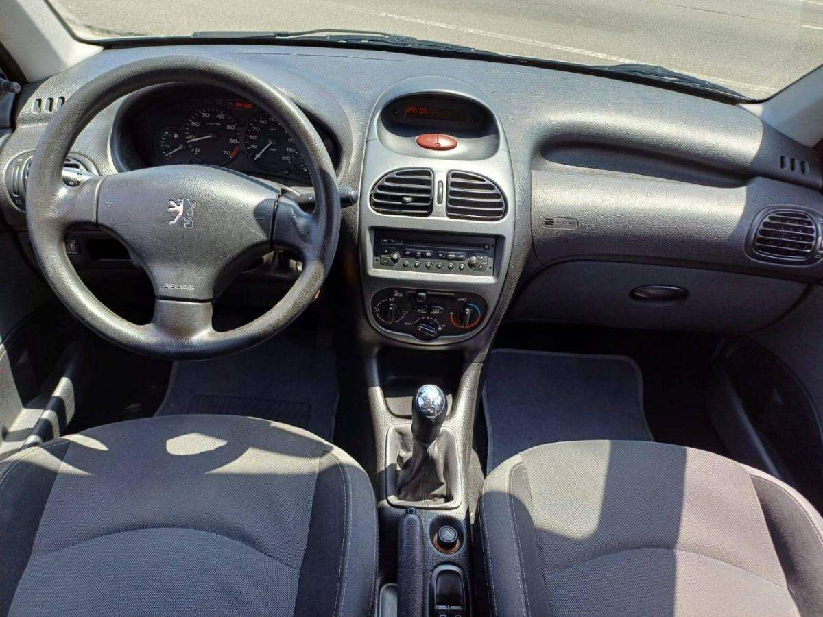 peugeot-206-2006-gasolina-1124cc