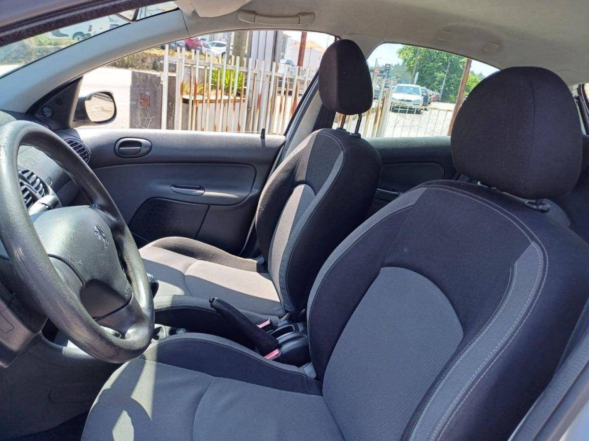 peugeot-206-2006-gasolina-1124cc