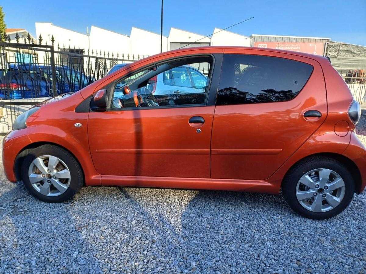 toyota-aygo-2012-gasolina-998cc