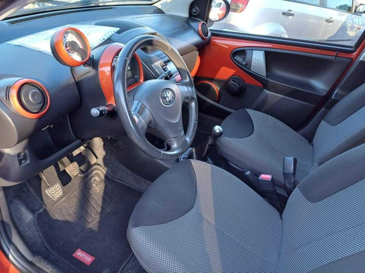 toyota-aygo-2012-gasolina-998cc