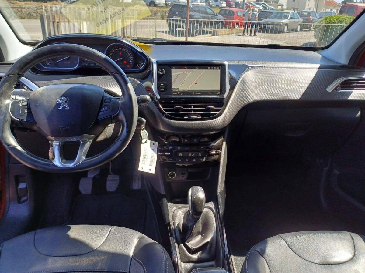 peugeot-2008-2017-gasolina-1199cc