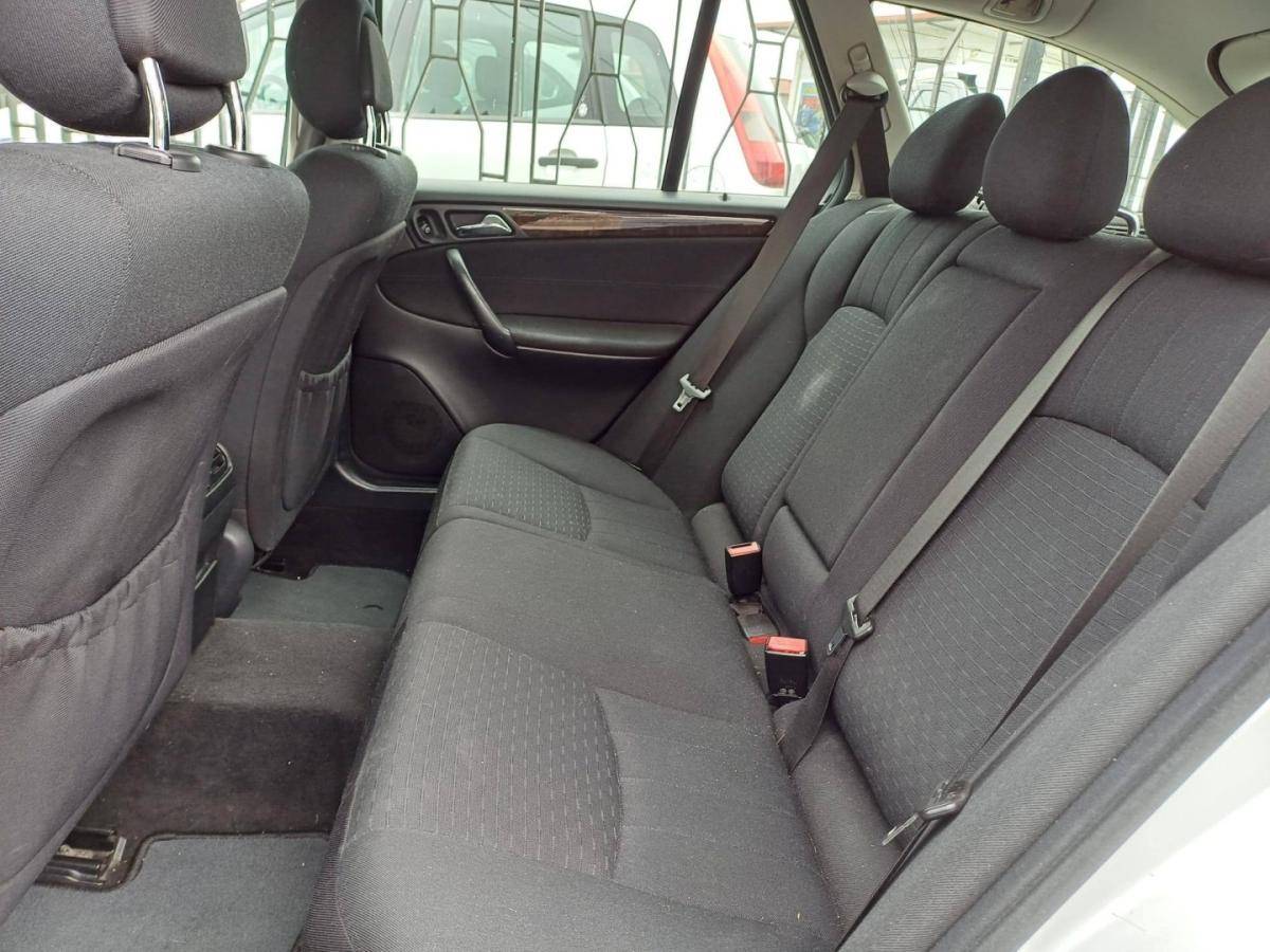 mercedes-benz-classe-c-2004-diesel-2151cc