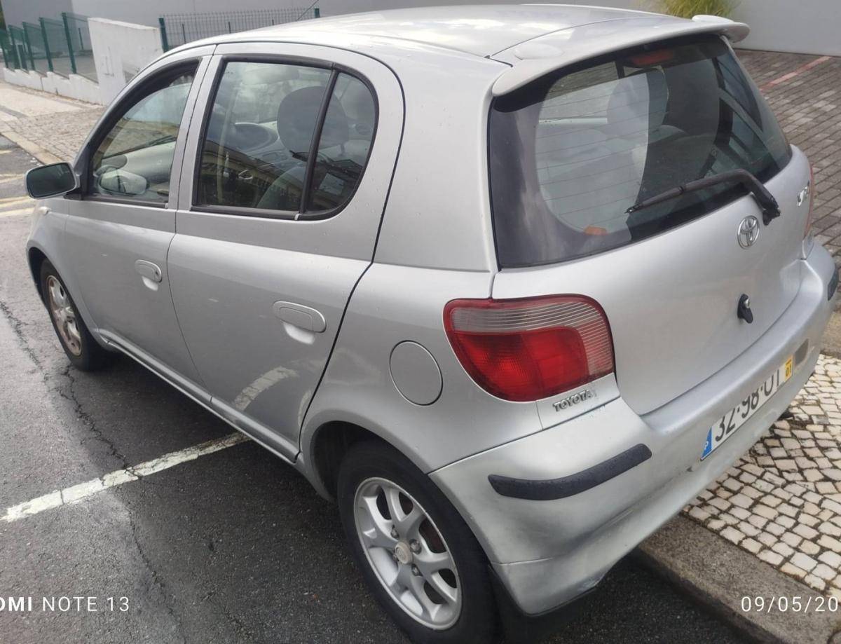 toyota-yaris-2000-gasolina-998cc