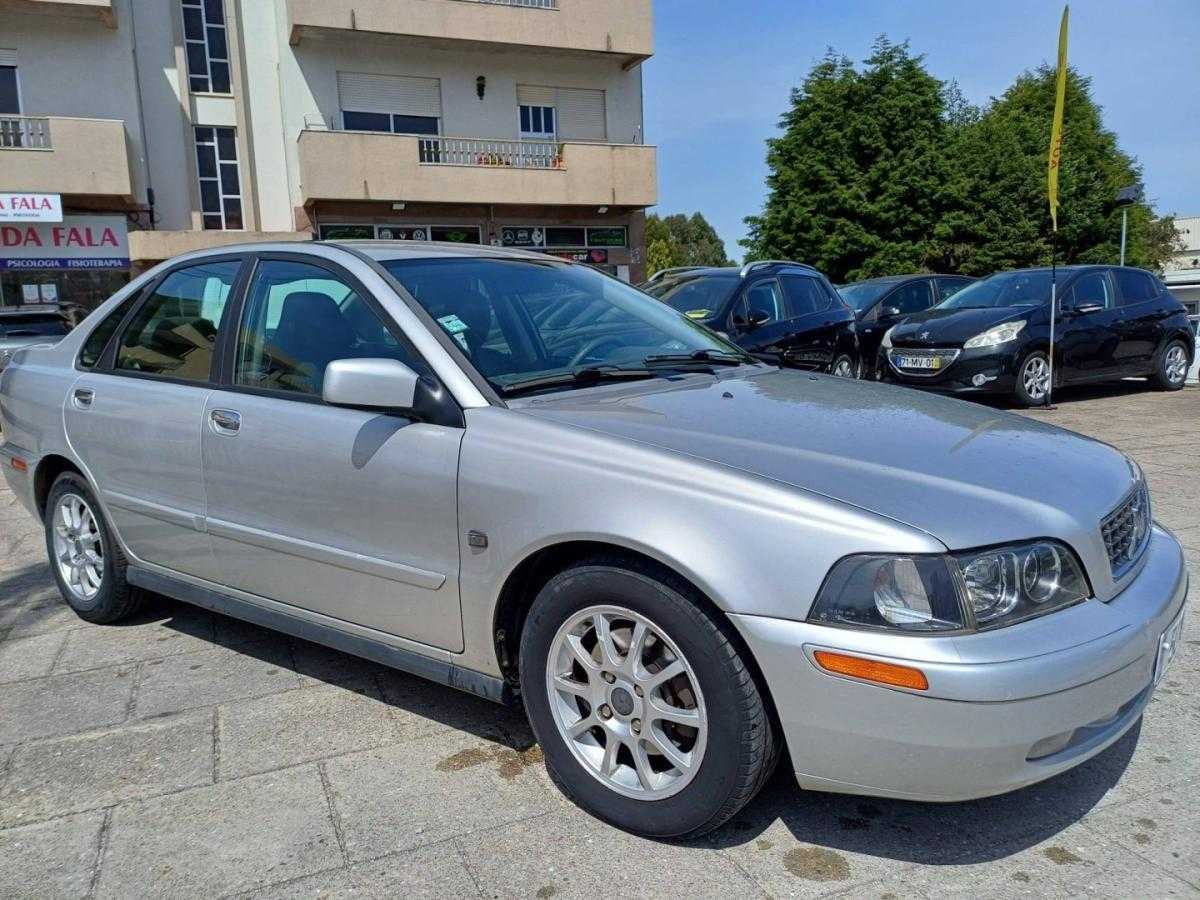 volvo-v40-2003-gasolina-1587cc