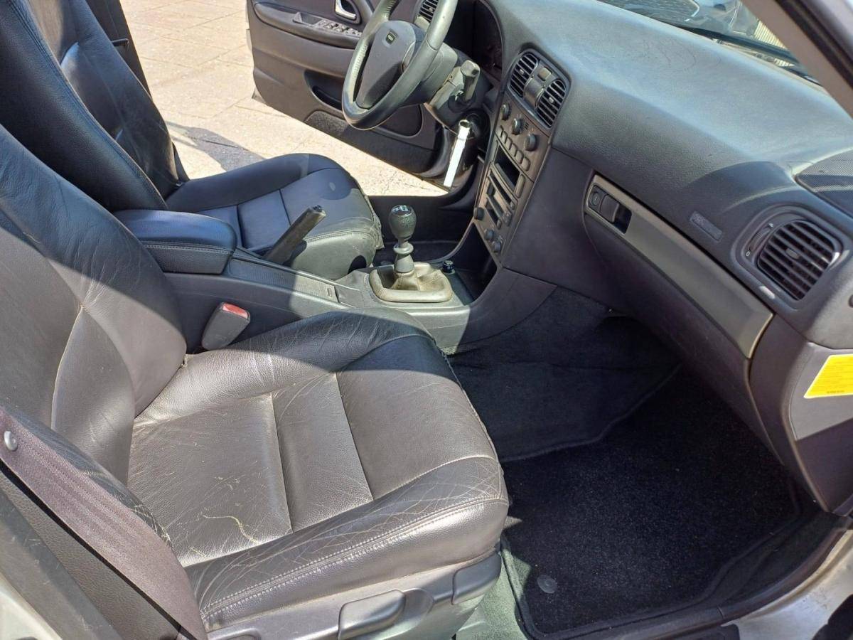 volvo-v40-2003-gasolina-1587cc