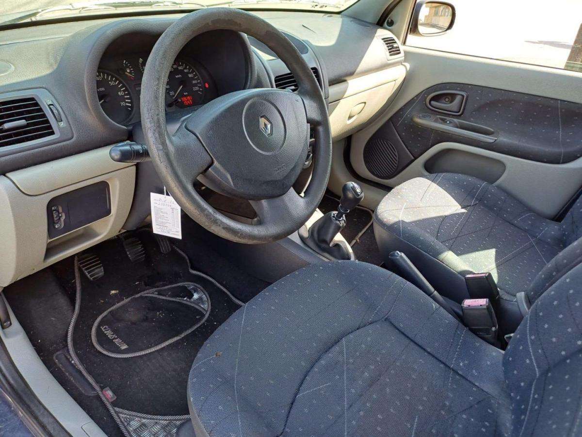 renault-clio-2001-gasolina-1149cc