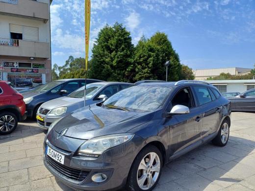 renault-megane-sport-tourer-2012-diesel-1461cc