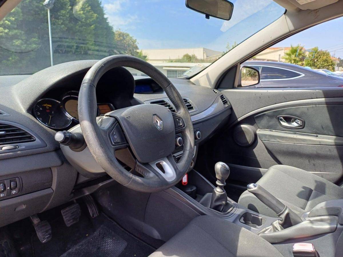 renault-megane-sport-tourer-2012-diesel-1461cc