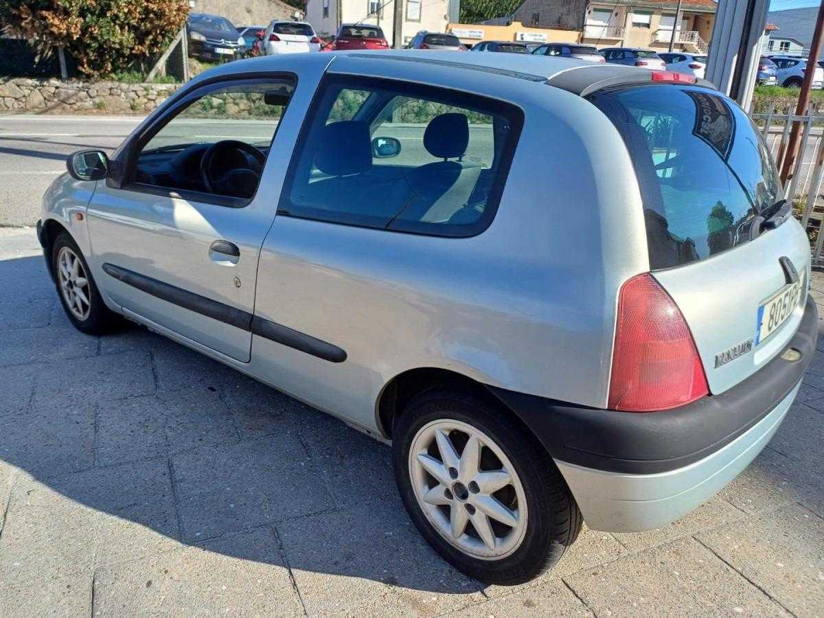 renault-clio-2000-gasolina-1149cc