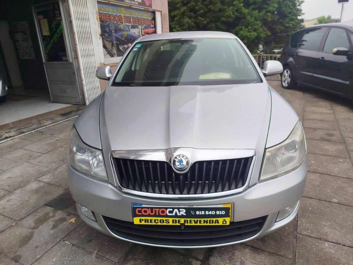 skoda-octavia-2010-diesel-1598cc
