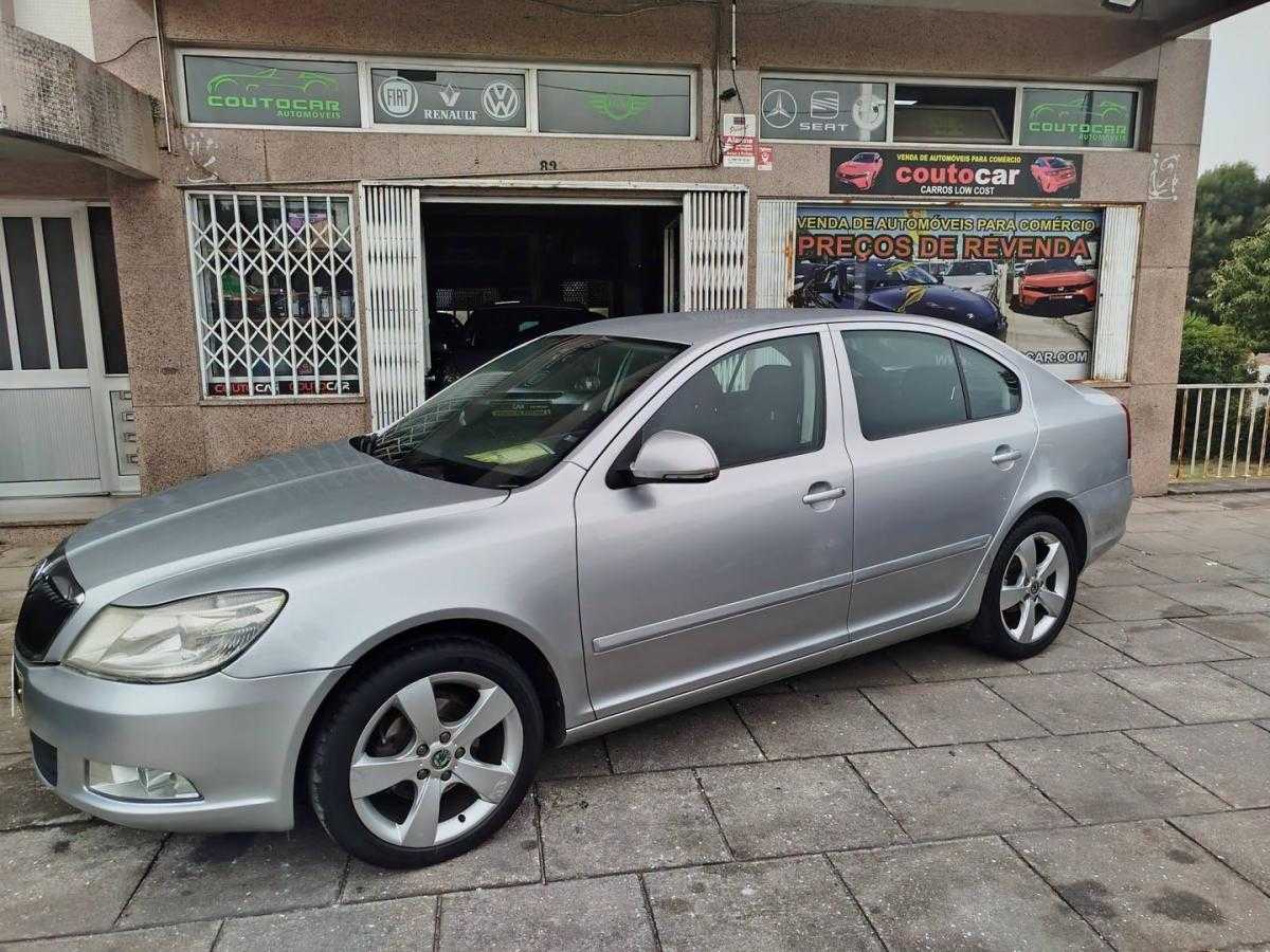 skoda-octavia-2010-diesel-1598cc