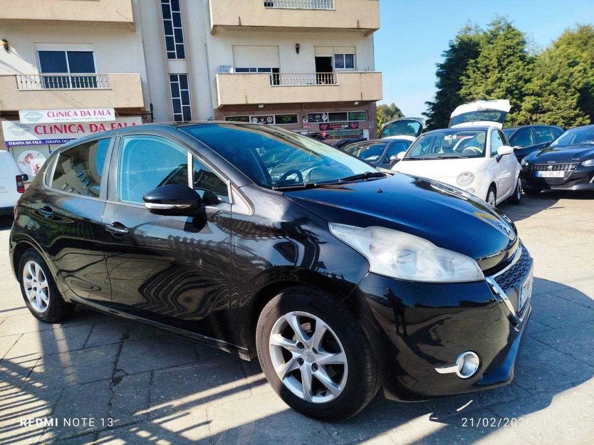 peugeot-208-2012-diesel-1398cc