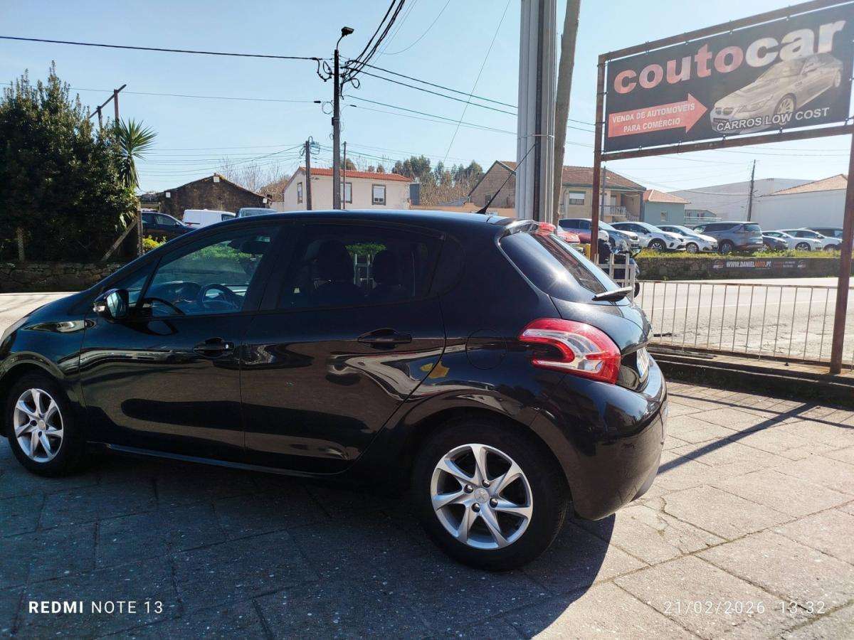 peugeot-208-2012-diesel-1398cc