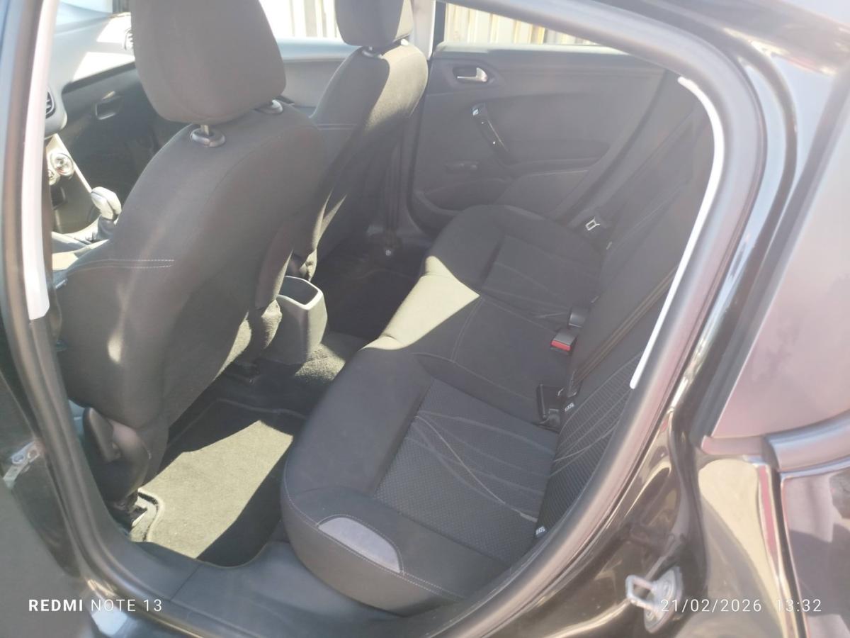 peugeot-208-2012-diesel-1398cc