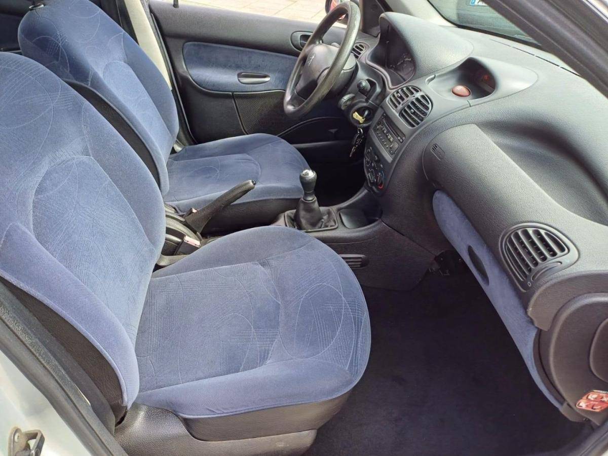 peugeot-206-2003-gasolina-1124cc
