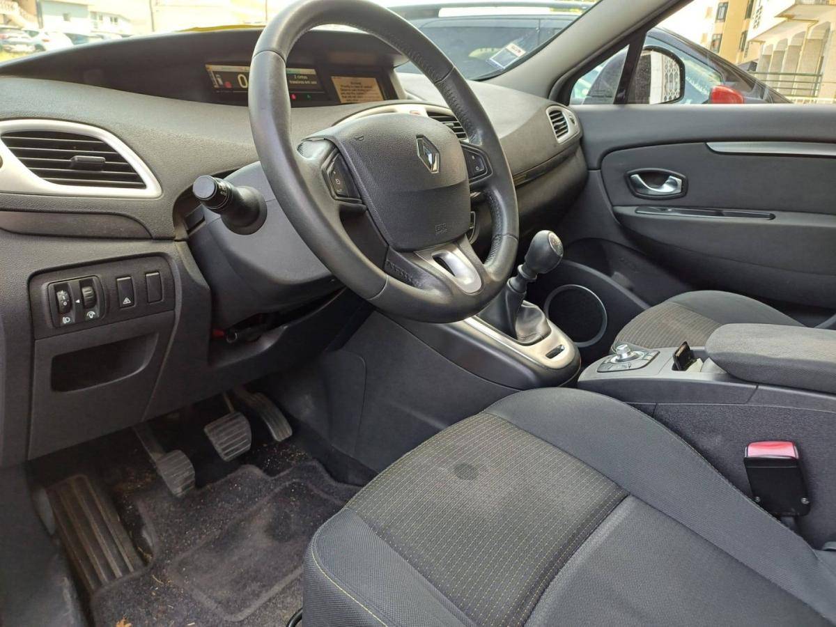 renault-grand-scenic-2010-diesel-1461cc