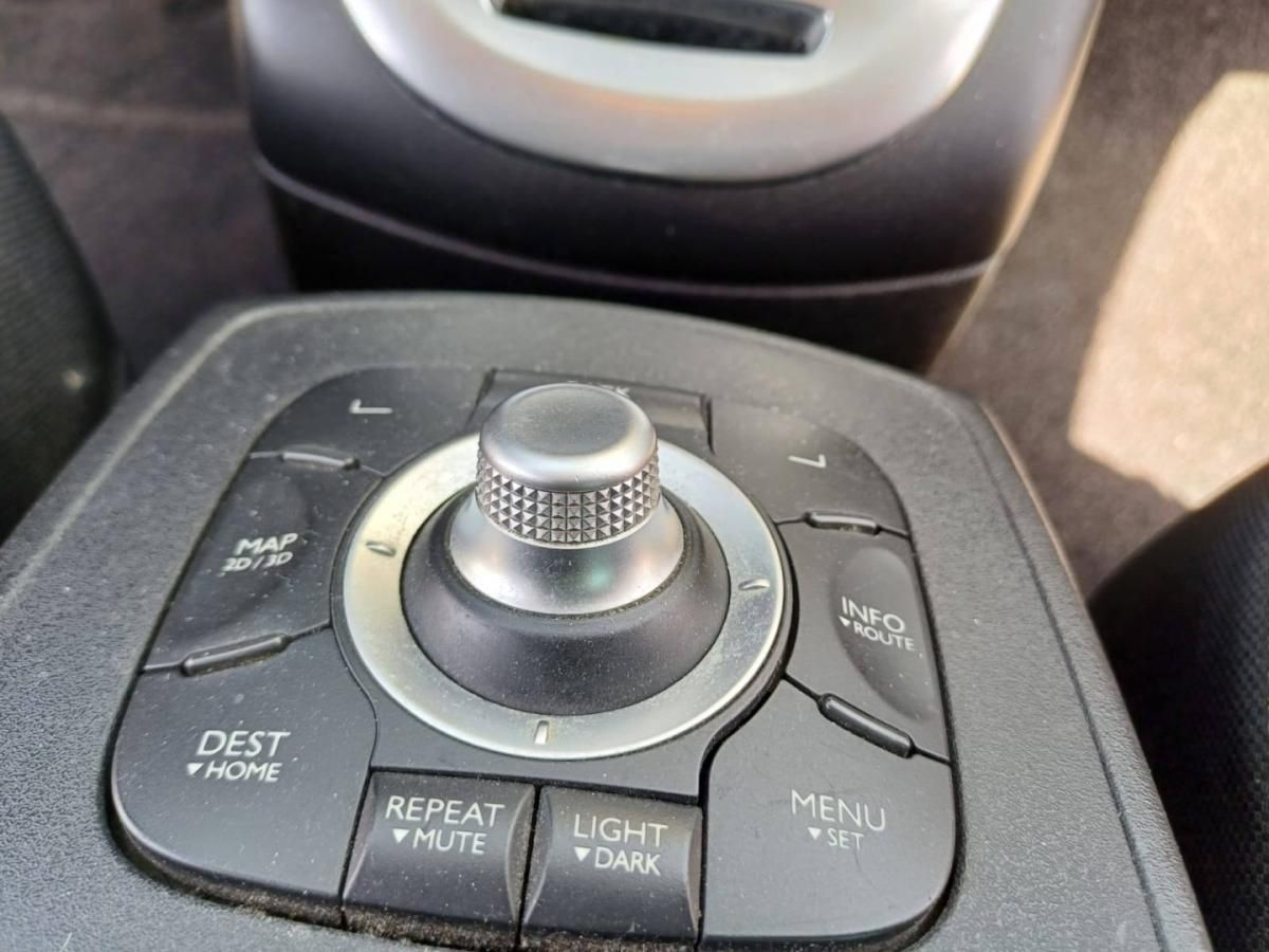 renault-grand-scenic-2010-diesel-1461cc