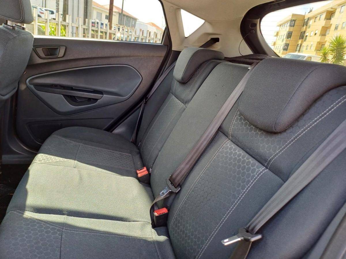 ford-fiesta-2010-gasolina-1242cc