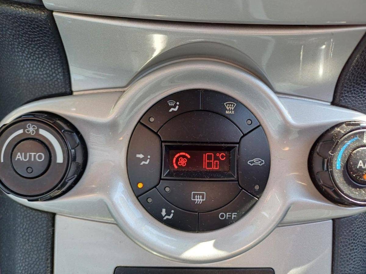 ford-fiesta-2010-gasolina-1242cc