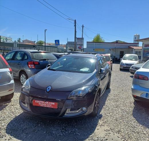 renault-megane-sport-tourer-2012-diesel-1461cc