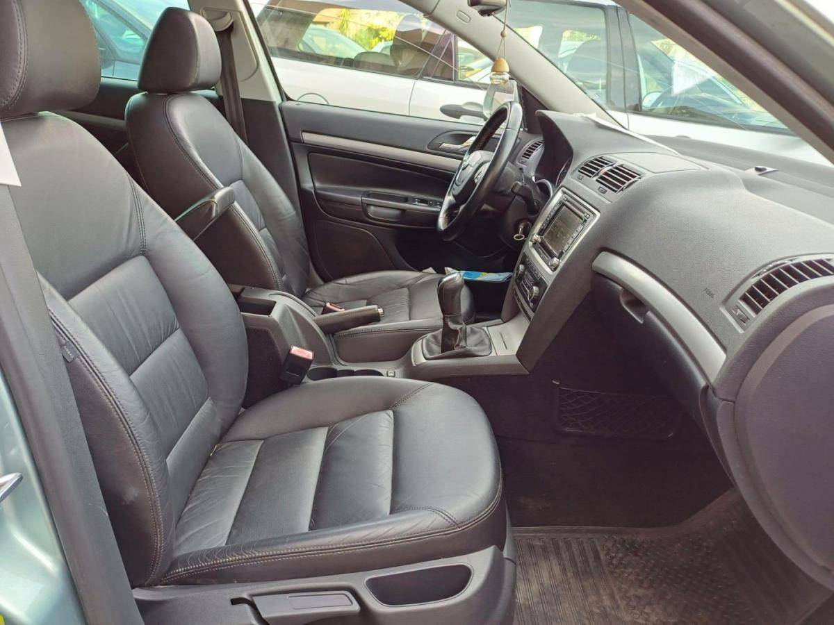 skoda-octavia-break-2011-diesel-1598cc