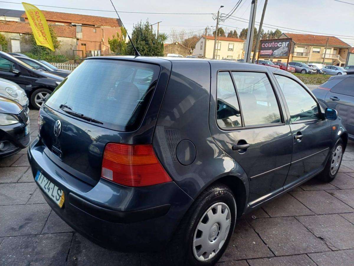 volkswagen-golf-1998-gasolina-1390cc