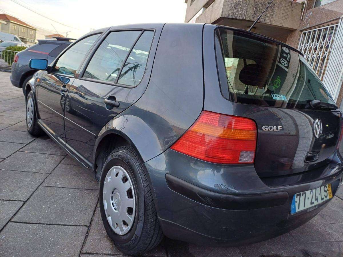 volkswagen-golf-1998-gasolina-1390cc
