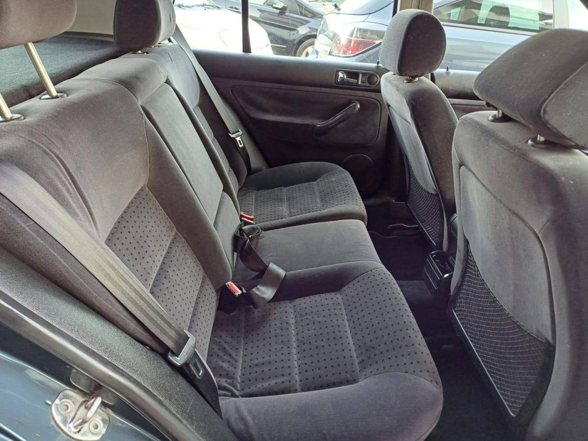 volkswagen-golf-1998-gasolina-1390cc