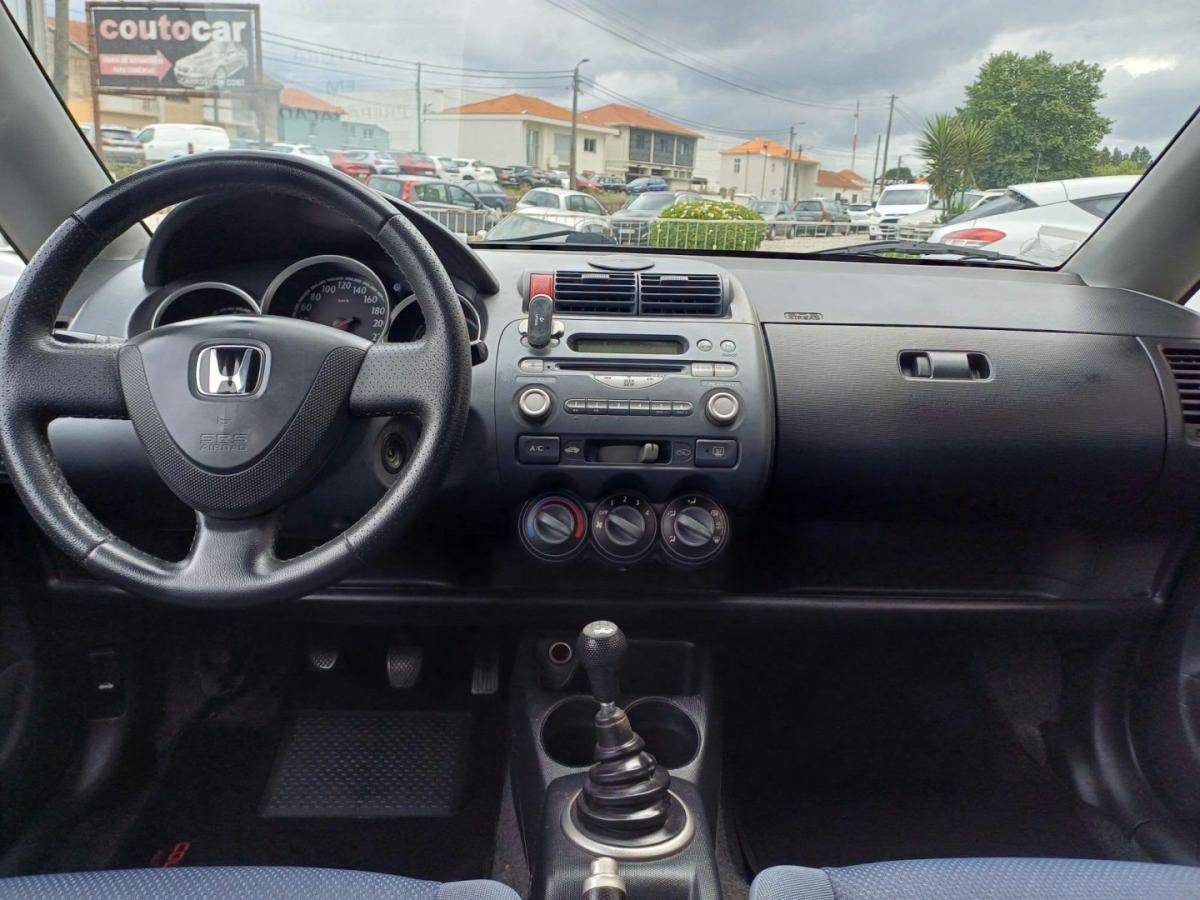 honda-jazz-2004-gasolina-1246cc