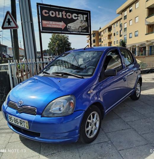 toyota-yaris-2001-gasolina-998cc