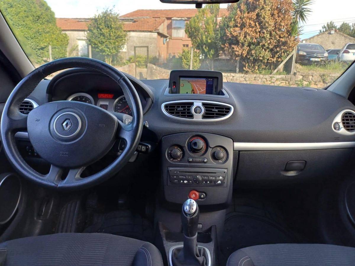 renault-clio-2009-gasolina-1149cc