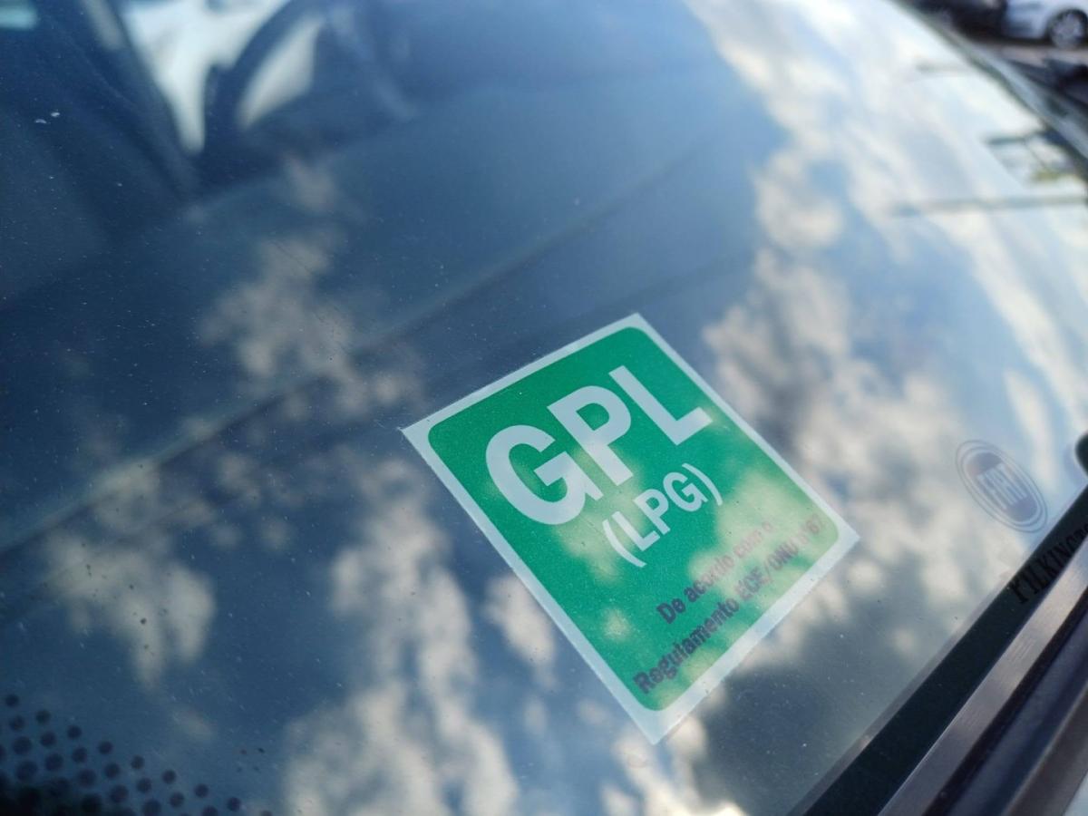 fiat-punto-evo-2011-gpl-1368cc