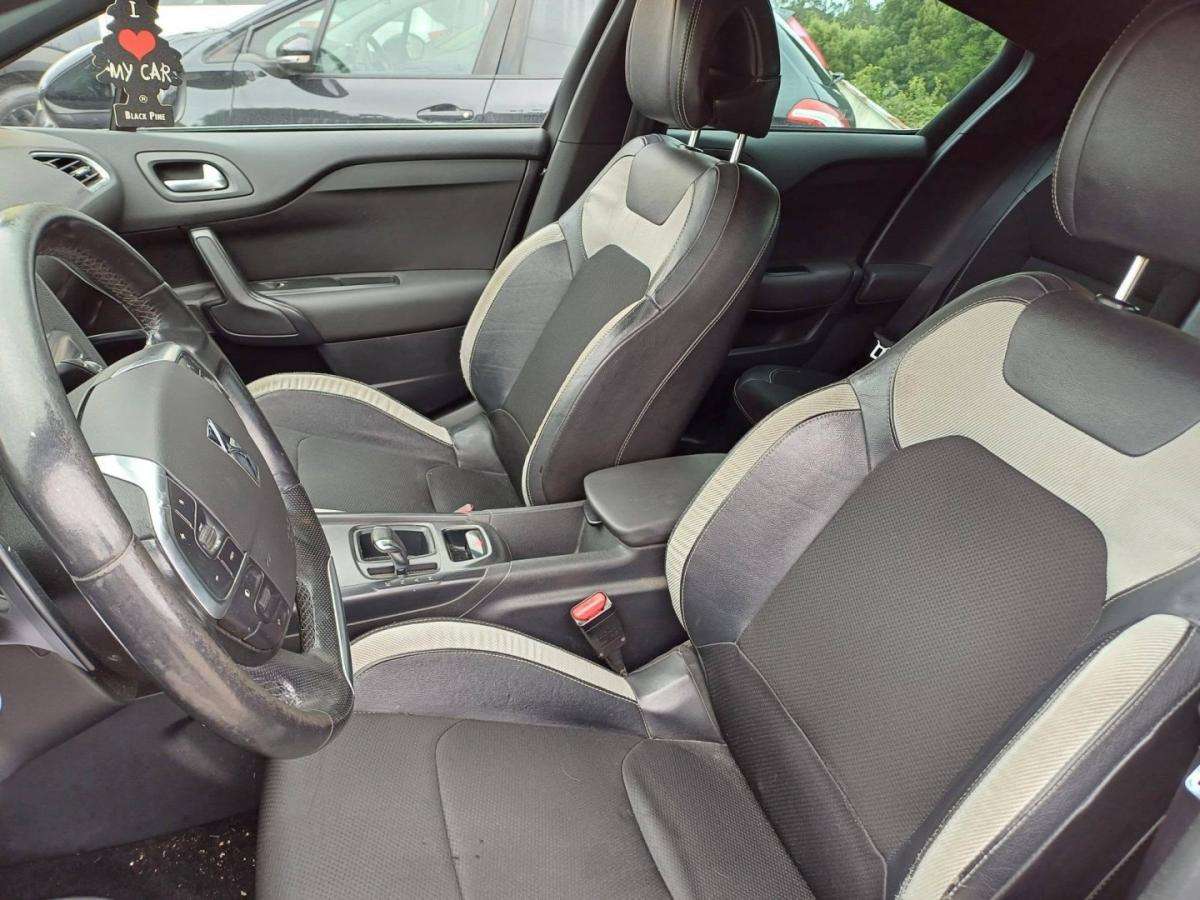 citroen-ds4-2011-diesel-1560cc
