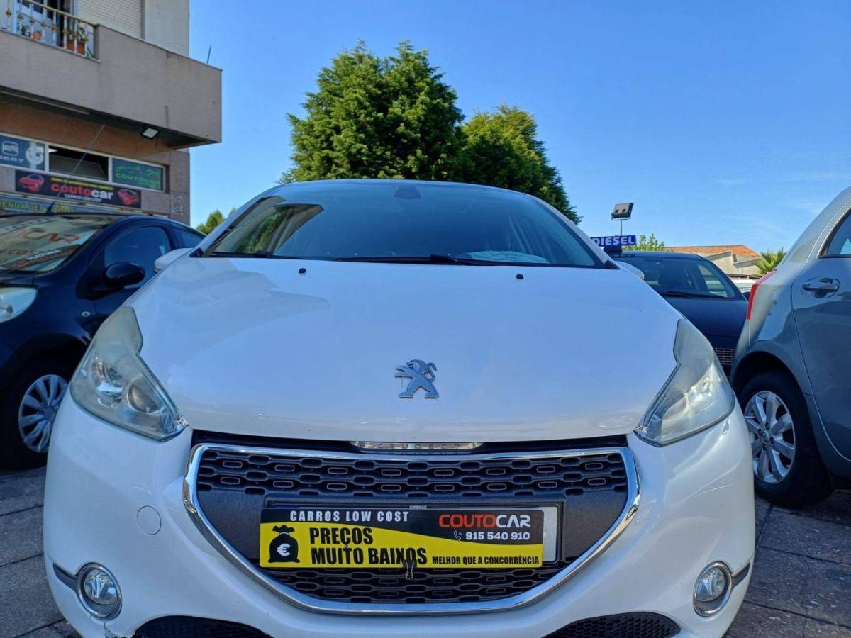 peugeot-208-2013-gasolina-1199cc