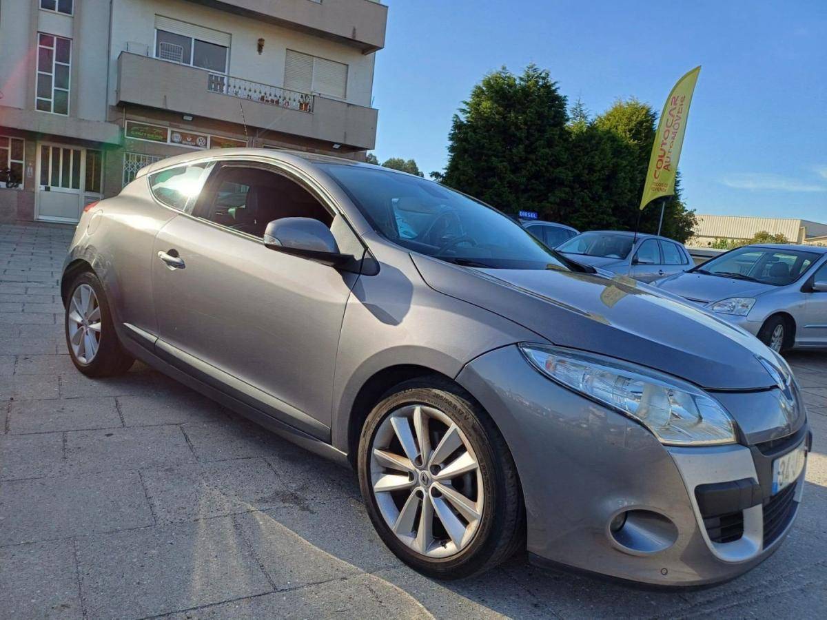 renault-megane-coupe-2010-diesel-1461cc